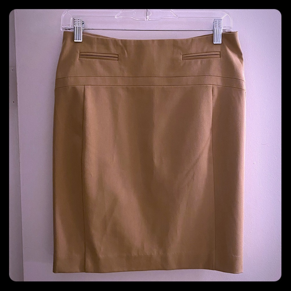 Express Tan/Beige Business Pencil Skirt